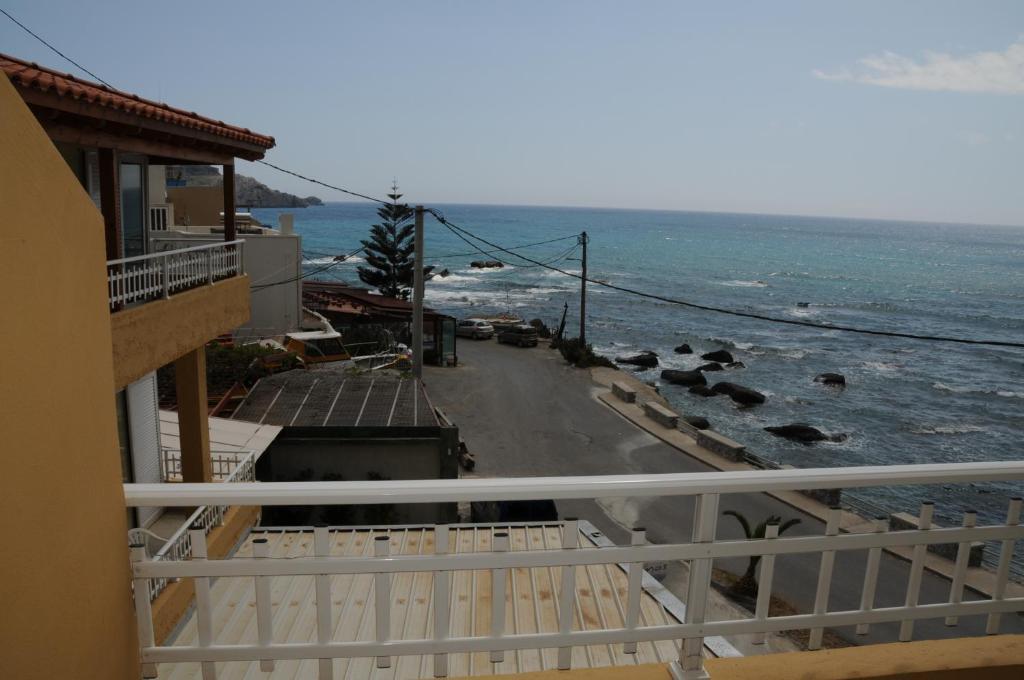 En Plo & Apartament *